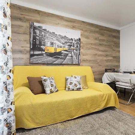 Alfama & Apartment *